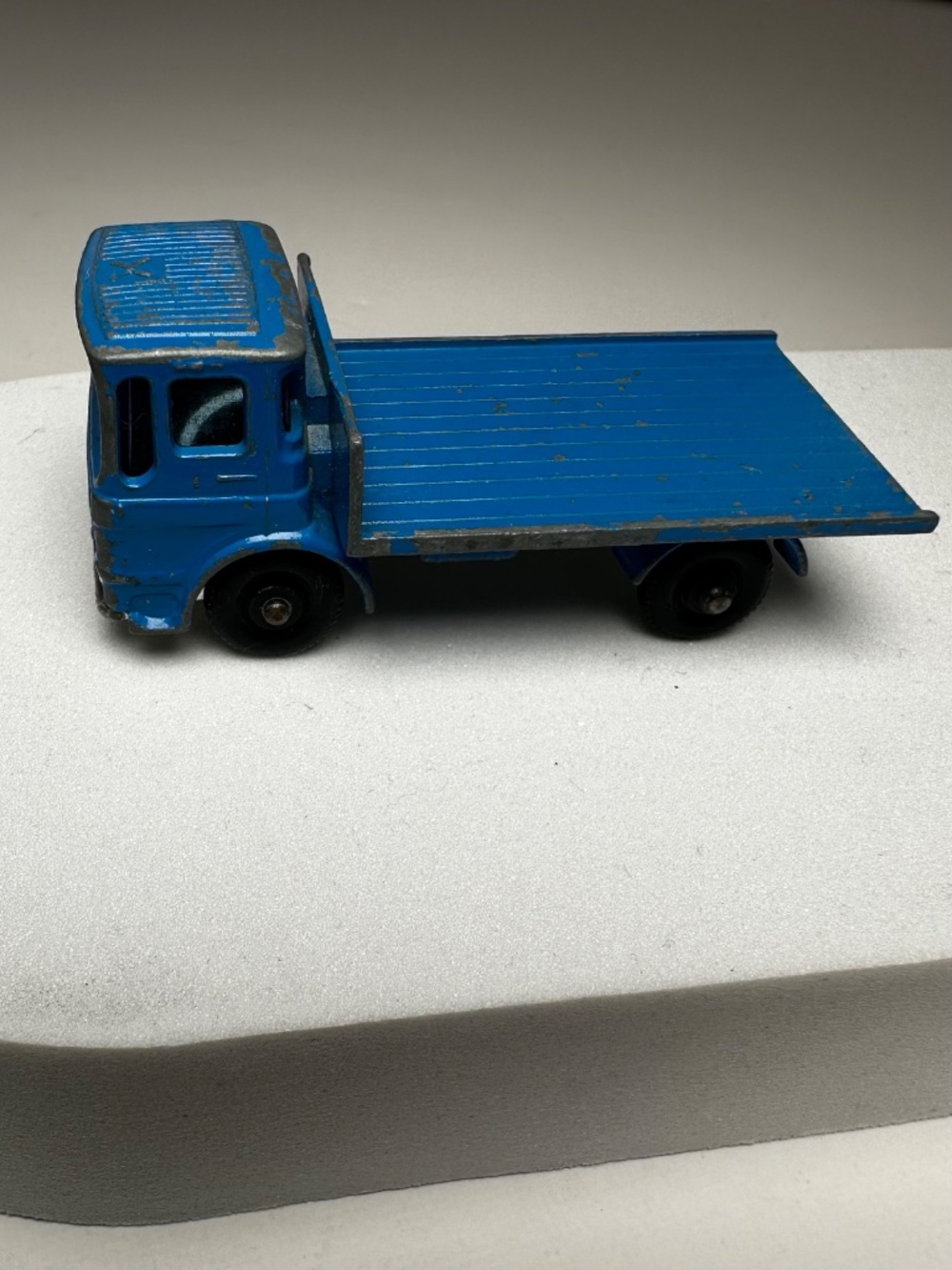 Vintage 1960s Matchbox Lesney No. 60 Site Hut Truck Blue Made in England - Picture 3 of 6